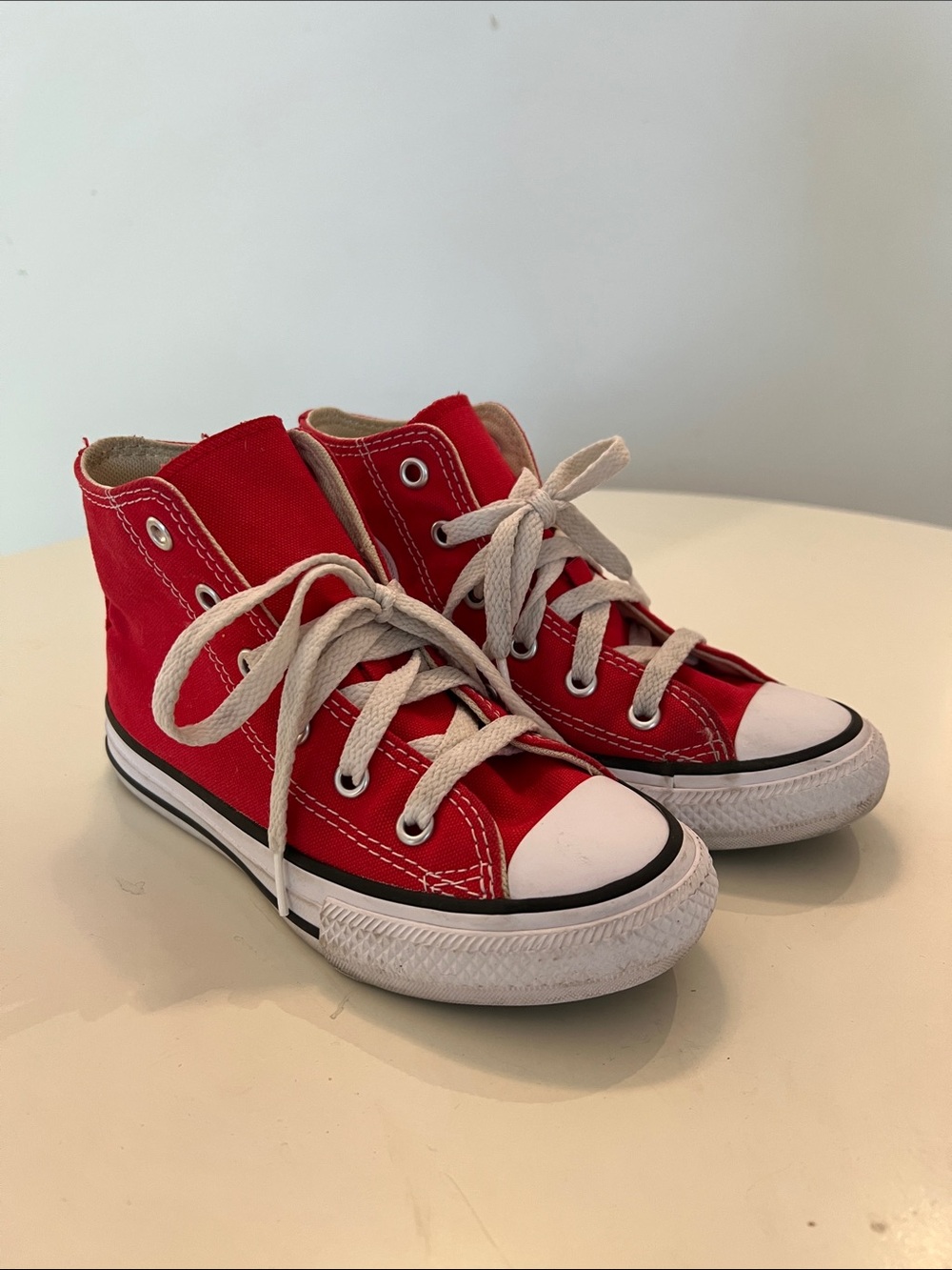 Kids High-Top Converse Sneakers - Red